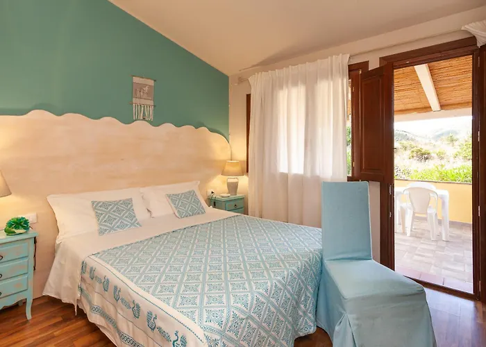 Hotel Domus Francy San Teodoro 